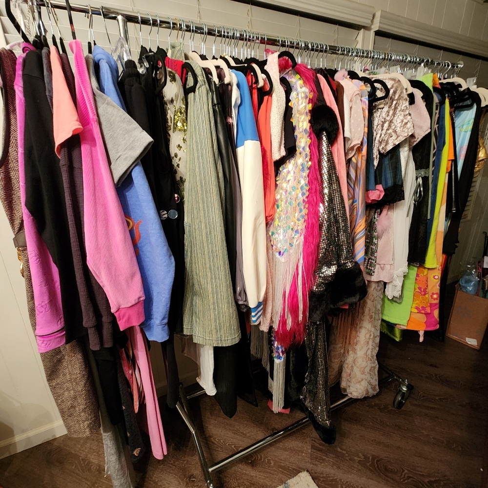 Video Inventory Designer Consignment Store Women … - image 6